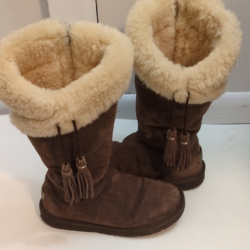 Ugg Brown Tassel boots